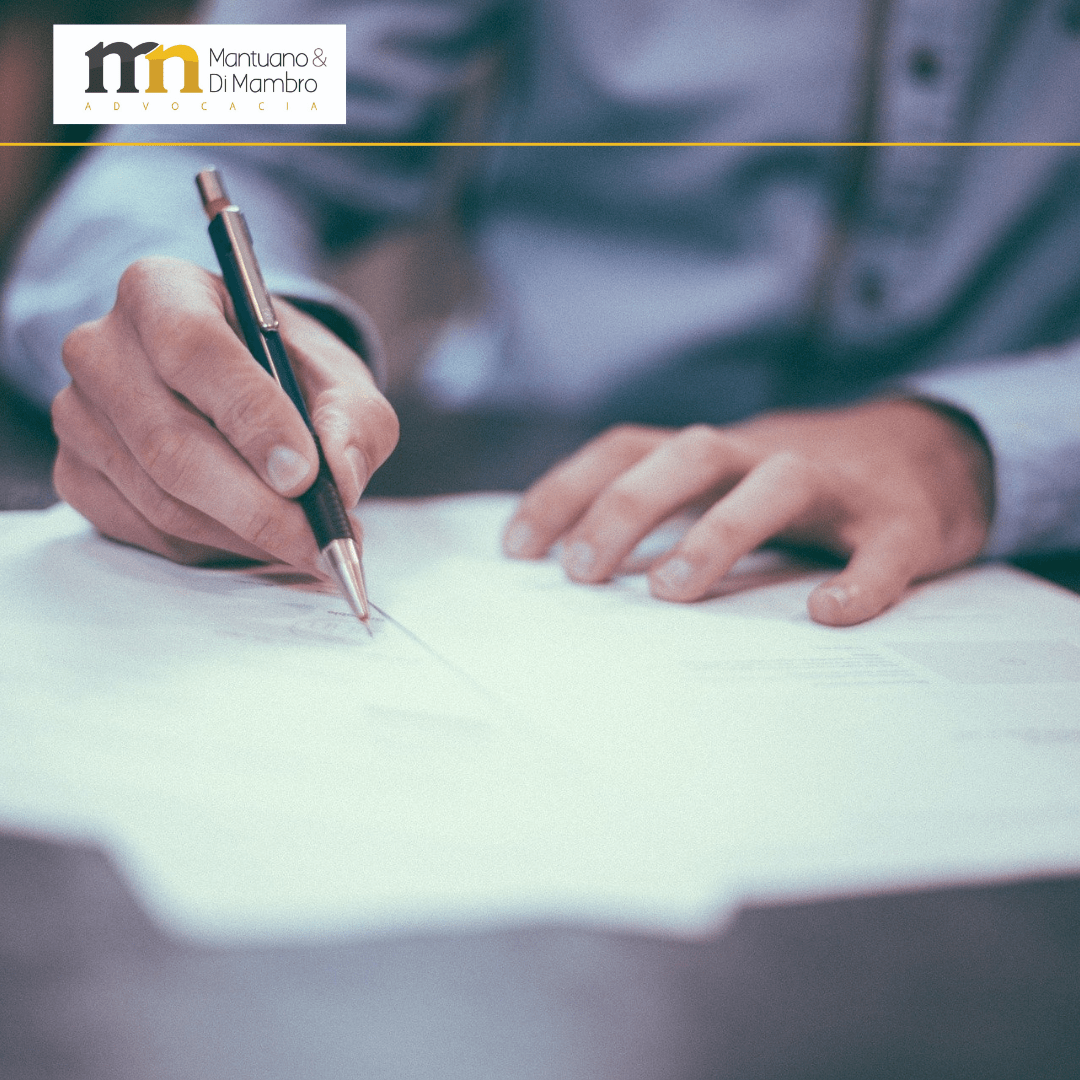 Voce-sabe-a-diferenca-entre-esses-contratos-10